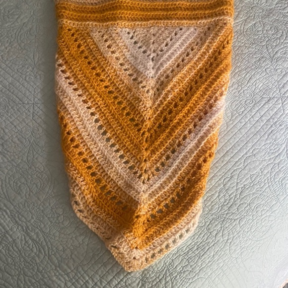 Chic Crochet Scarf in Warm Tones - Picture 2 of 5